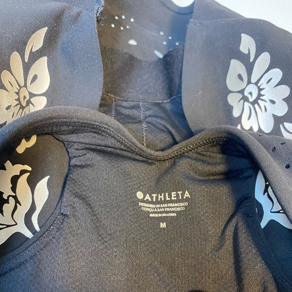 Athleta Conscious Crop Black & Silver Eyelet Floral Bran- Medium D-DD Cup - Picture 4 of 5